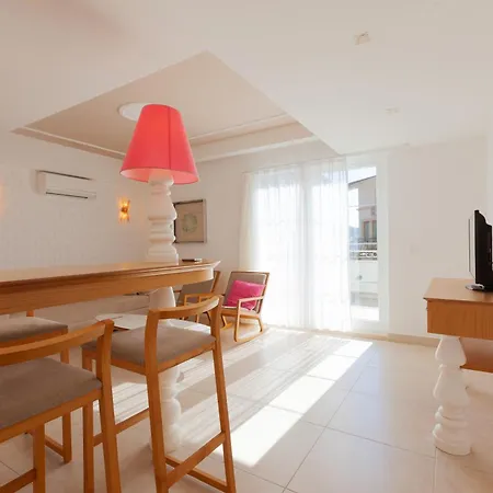 Apartman 101 *